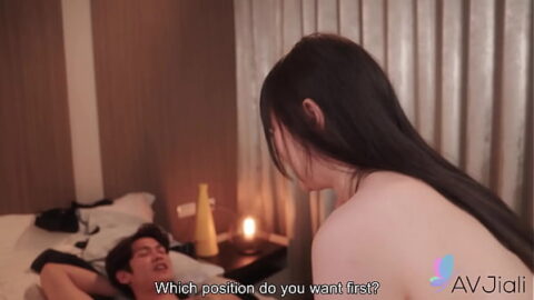 Beautiful Chinese woman Ye Chenxin is having a hard fuck with her lover.